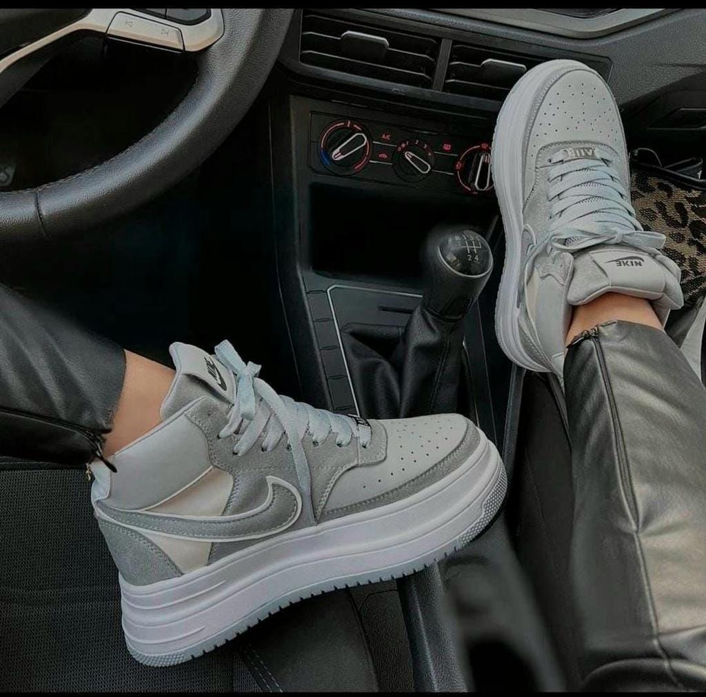 BOTA NIKE TENDENCIA