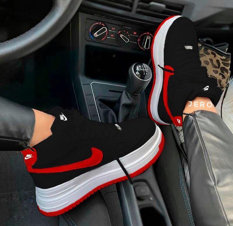 BOTA NIKE TENDENCIA