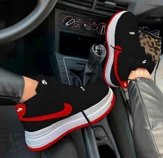 BOTA NIKE TENDENCIA